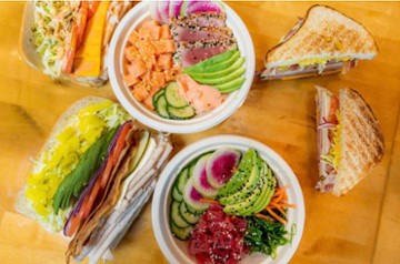 Duke's Aloha Eats 6748 Fox Centre Parkway