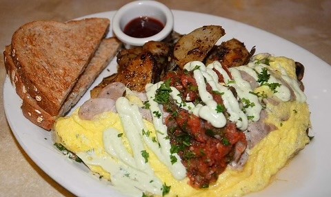 Cali Omelette