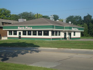 Harris Pizza Bettendorf