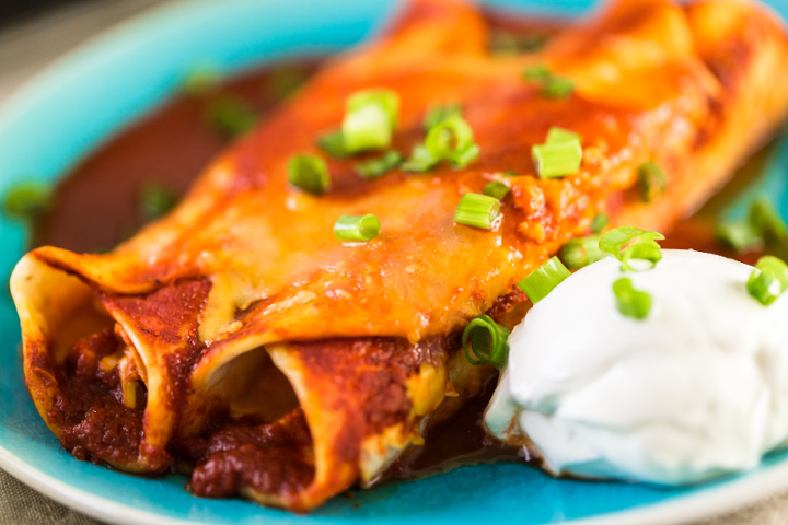 Pollo Guisado Enchilada