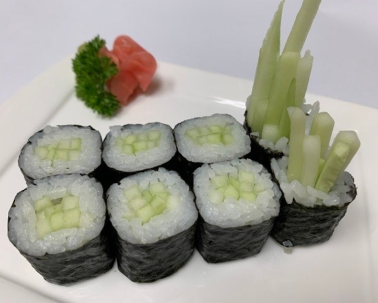 CUCUMBER ROLL