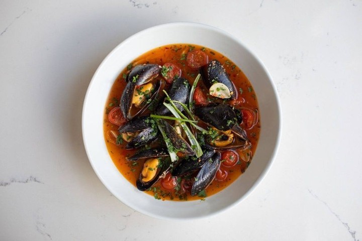 Steamed Mussels with Nduja