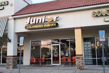 Junior Colombian Burger - Lee Vista