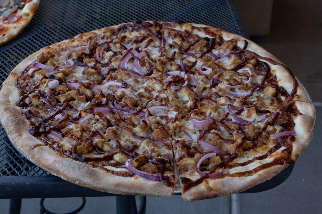 Large BBQ Chicken Pizza