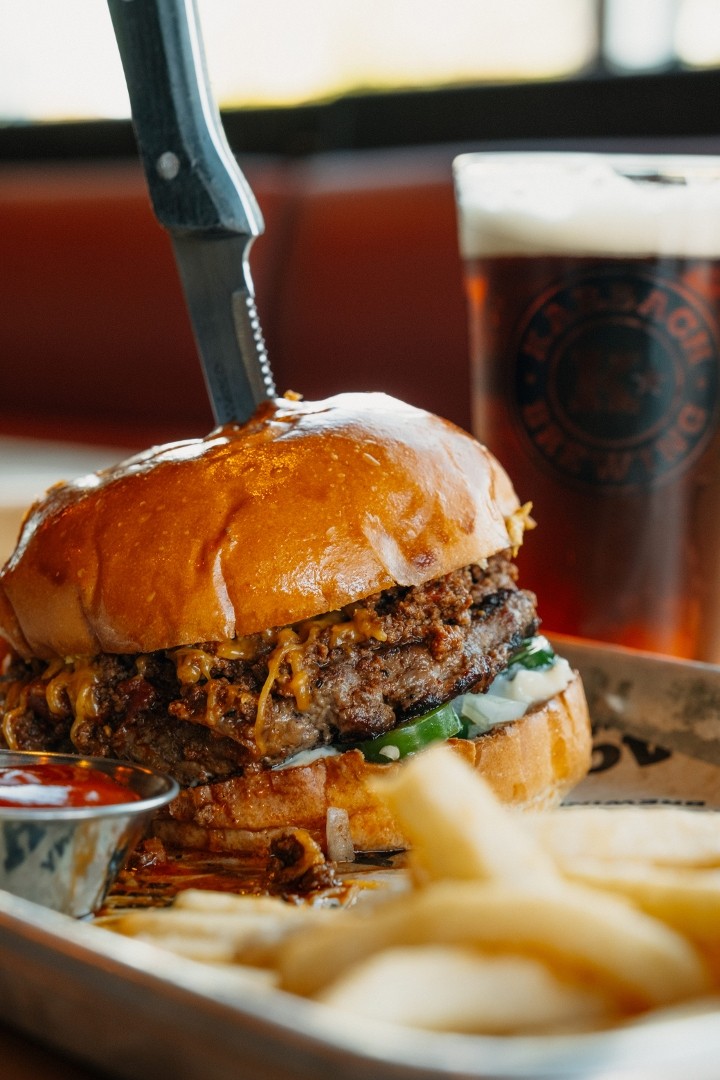 Hot Stove Chili Cheeseburger
