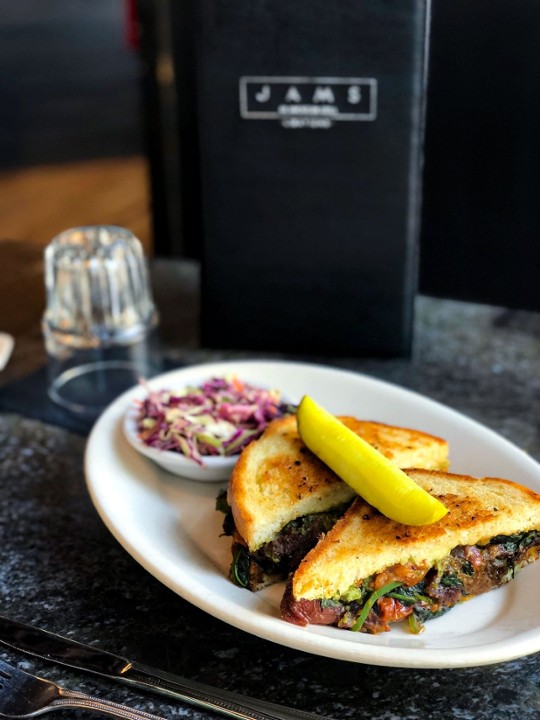 SHORT RIB GRILLED CHEESE