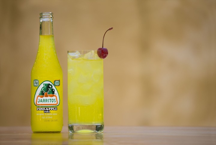 Jarritos Pineapple