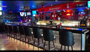 Lovies (Located inside Town Center Pub)