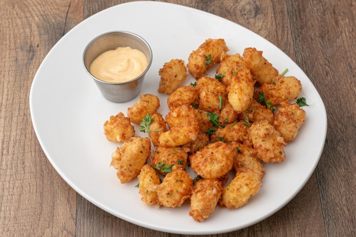 RIVERWALKER IPA-BATTERED CHEESE CURDS