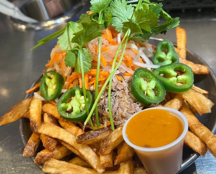 BANH MI FRIES