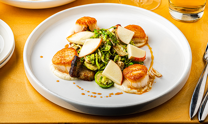 SEARED NEW ENGLAND SCALLOPS