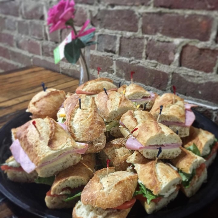 Baguette Sandwich Box  (8 person Minimum)