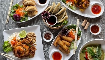 Lunch Special available
11:00am-3:00pm