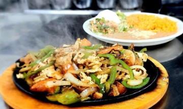 Don Chava's Mexican Grill 1234 N Wells St