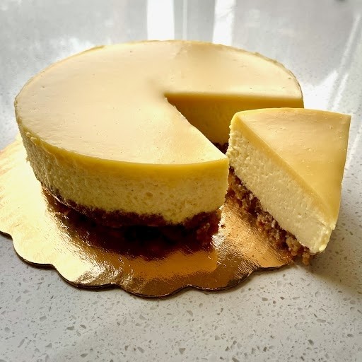 6 inch Passionfruit Cheesecake (serves 6-8)