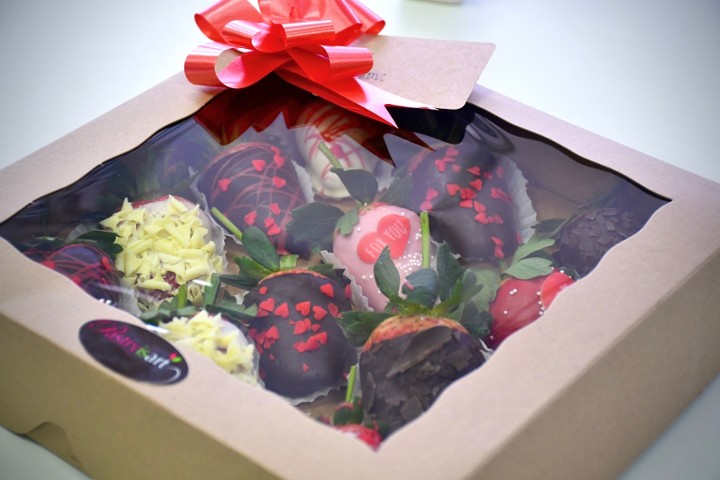 12 COVERED STRAWBERRIES BOX