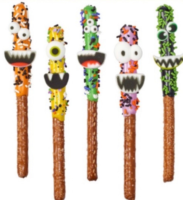 Halloween Pretzel Rod
