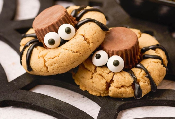 Spider Reese's Cookies