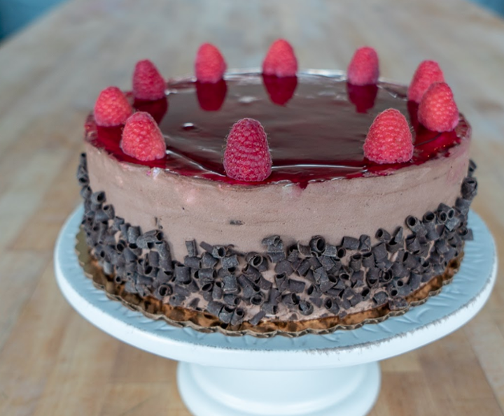 Chocolate Raspberry Mousse Cake 6"