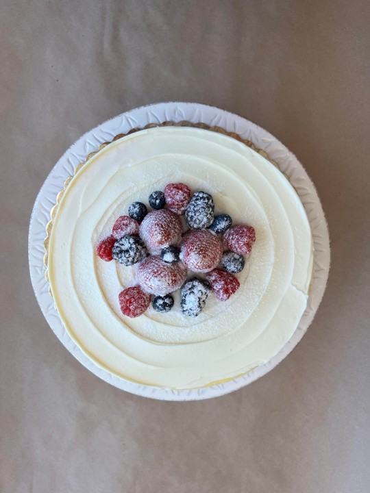 Classic Cheesecake w/ Berry Garnish 9"