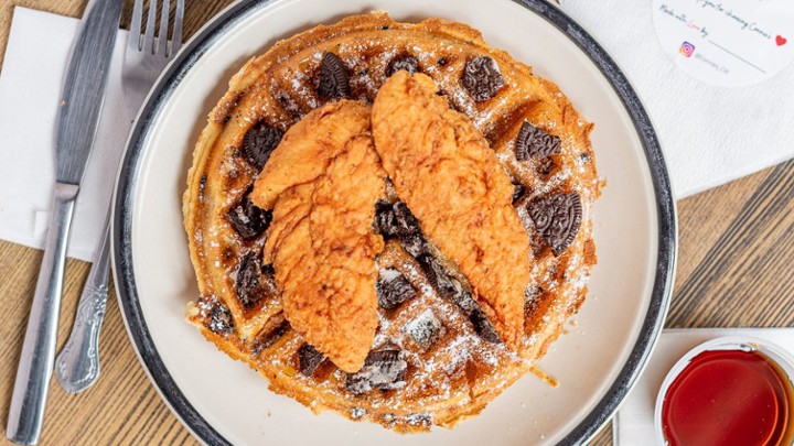 Johnny's Oreo Cookie Waffle with 2 Chicken Breast Tenders