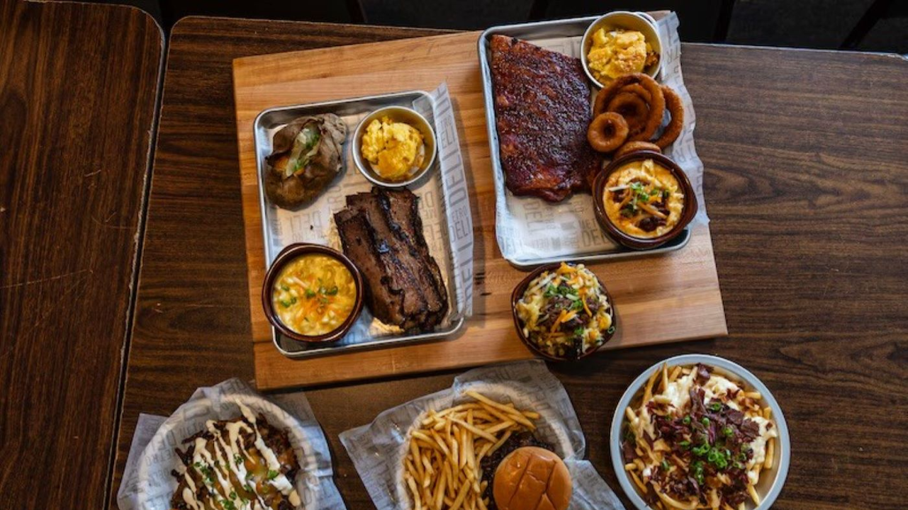 Bear Den BBQ 13955 Swan Creek Road