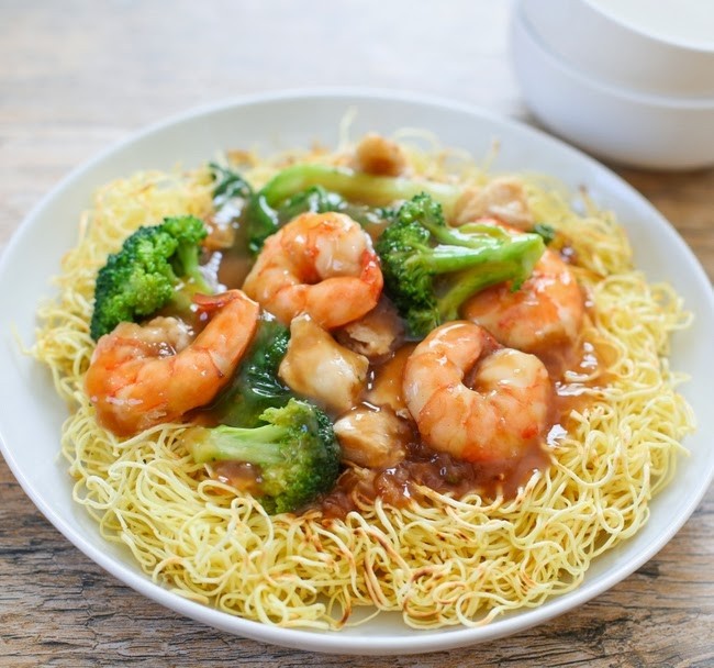 Dinner Pan Fried Noodle Shrimp