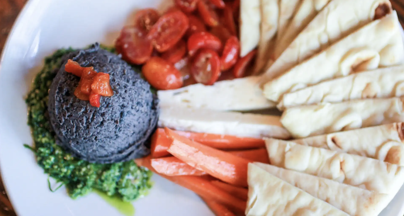 Black Bean Hummus