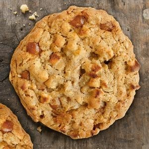 Apple Caramel Crisp Cookie