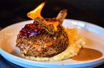 Field's Steak & Oyster Bar