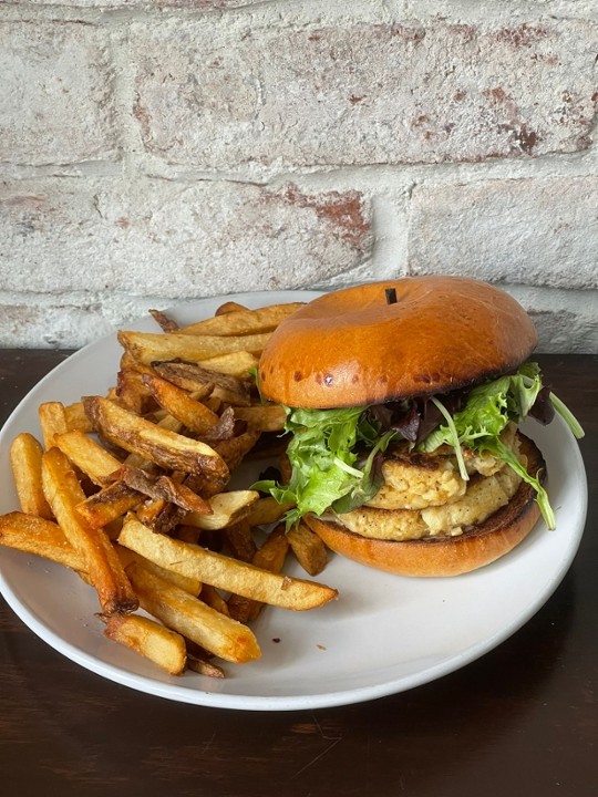 "CRAB CAKE" SANDWICH