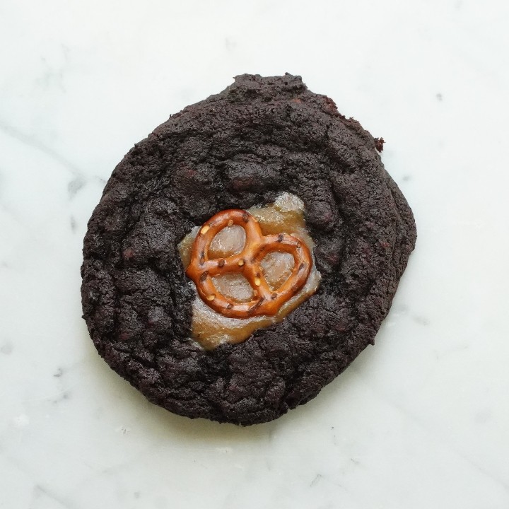 Chocolate Caramel Pretzel Cookie