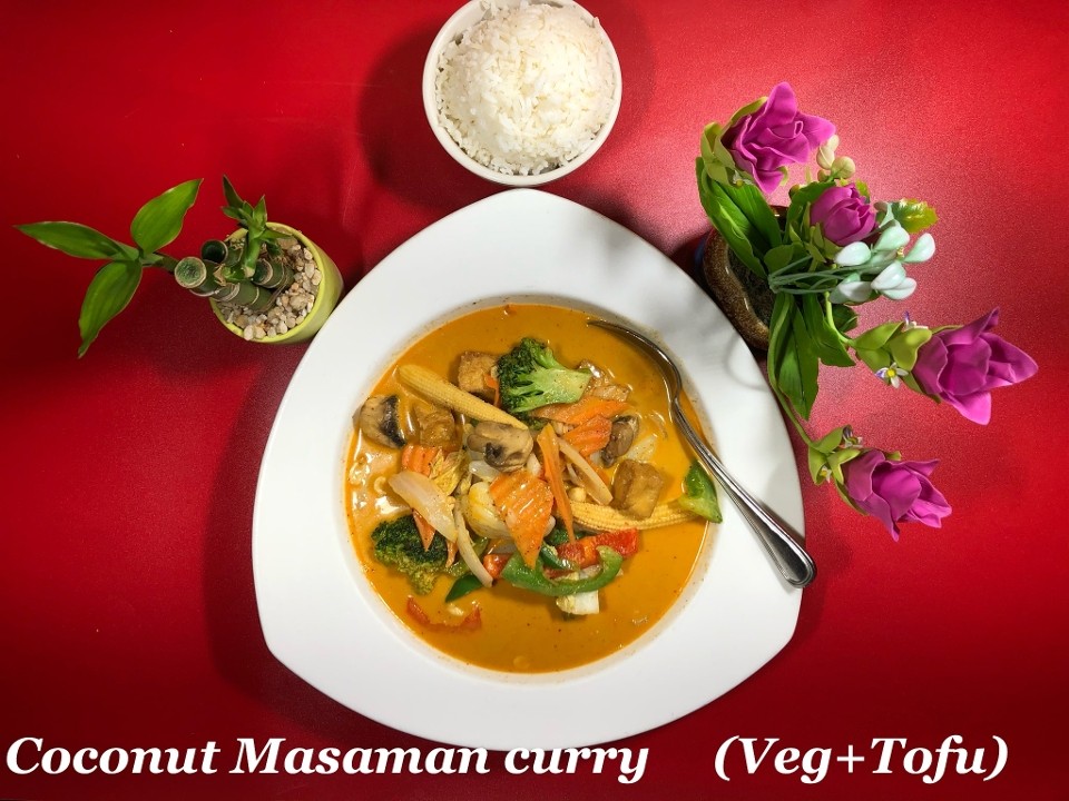 C3. Coconut Massaman Curry(Dinner)