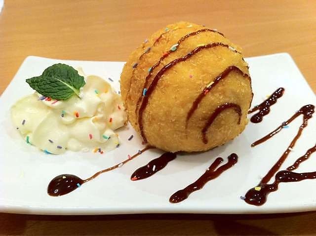 D3. Fried Ice Cream