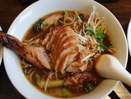 DS12. Roasted Duck Tom Yum Lemongrass Noodle Soup (NS6)