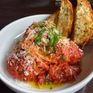 Spaghetti & Meatballs