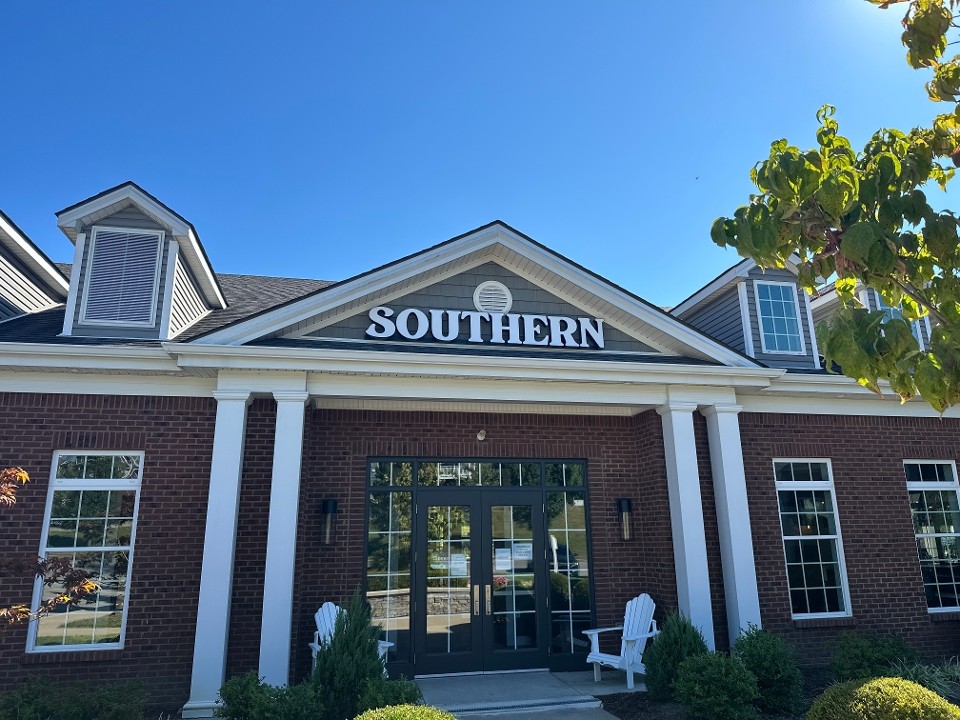 Southern Cookhouse & Bar 844 Hays Blvd.