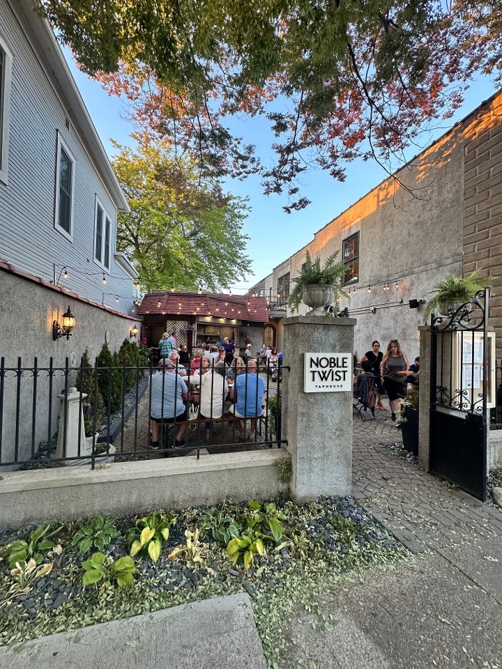 Noble Twist Taphouse