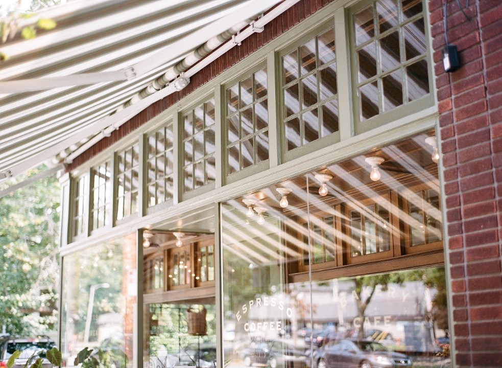 Blue Dog Bakery & Cafe