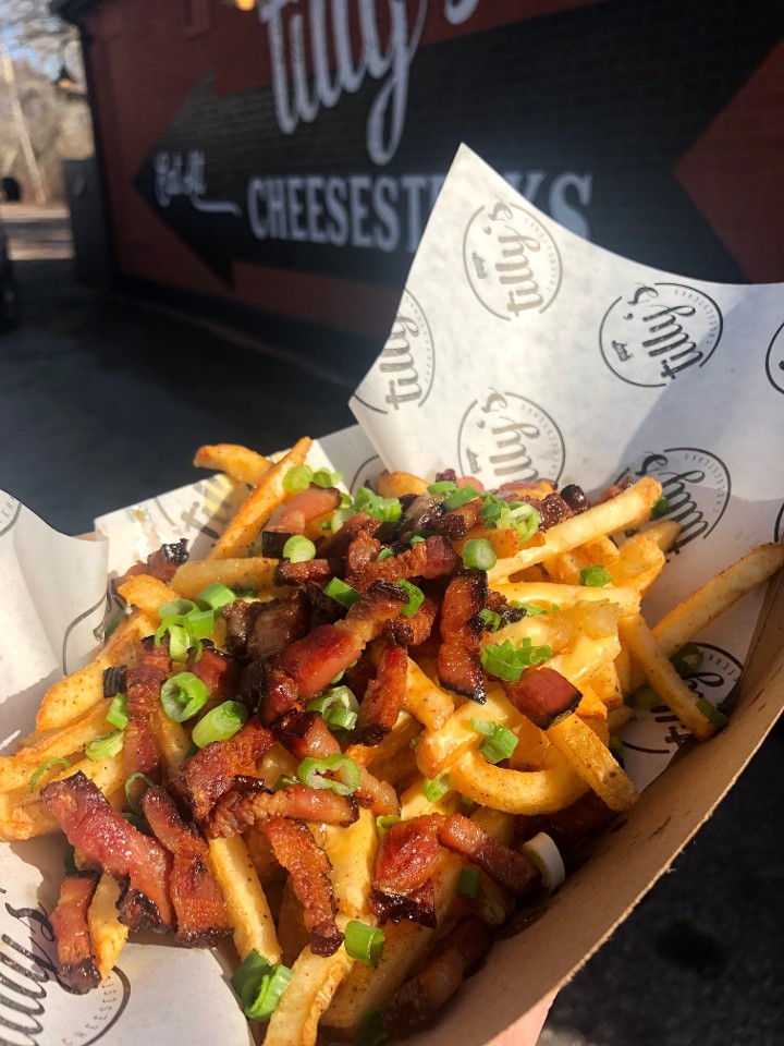 BACON QUESO FRIES