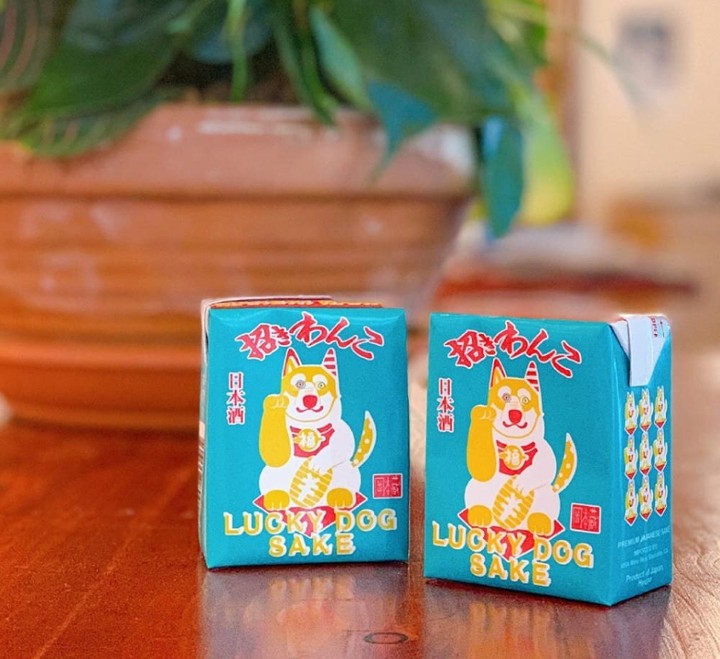 Maneki Wanko - Lucky dog- Sake juice box