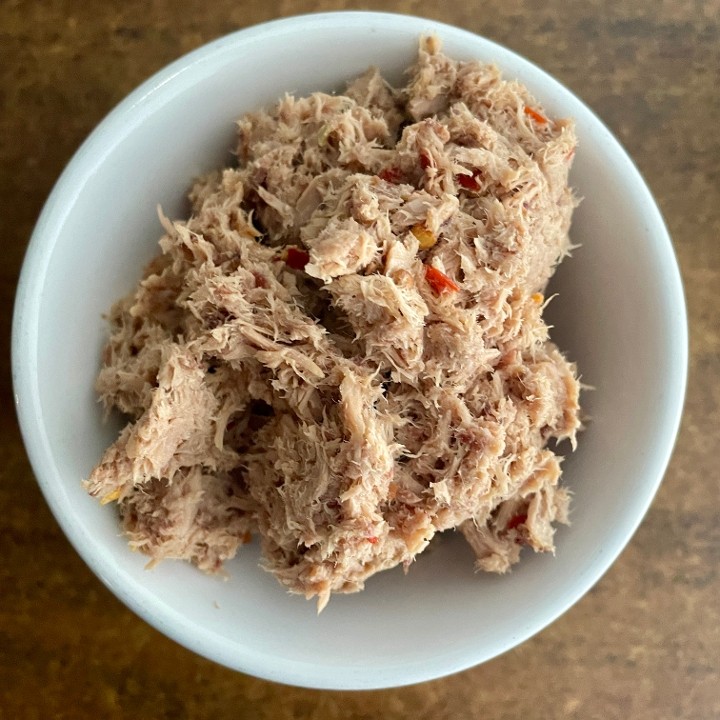 Spicy Tuna - Olivada Salad