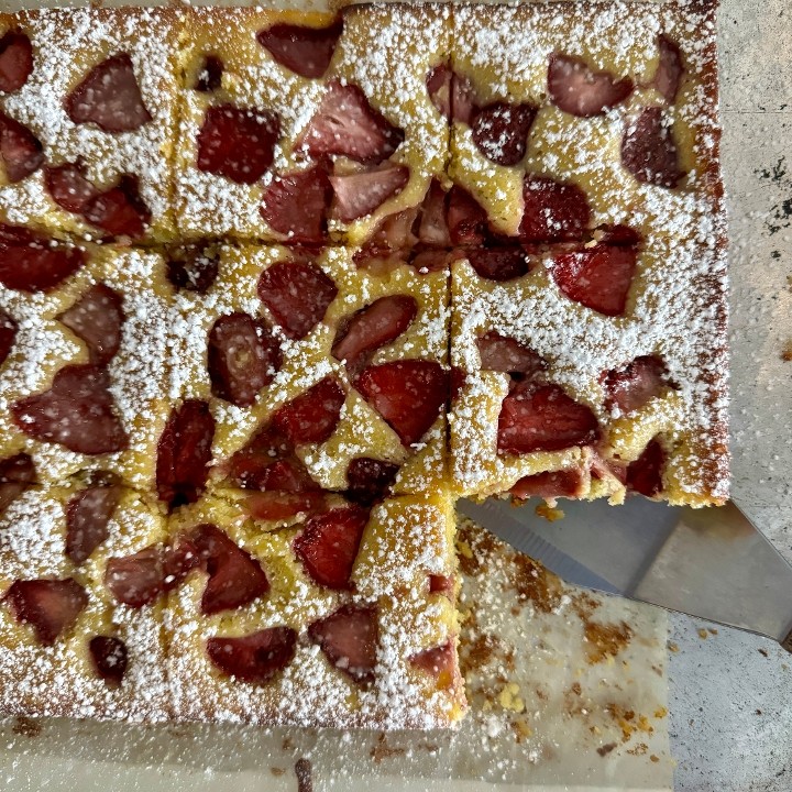 Lemon Strawberry snack cake