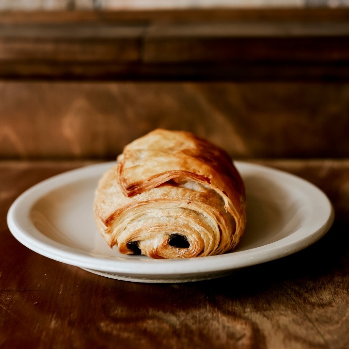 Croissant: Pain au Chocolat