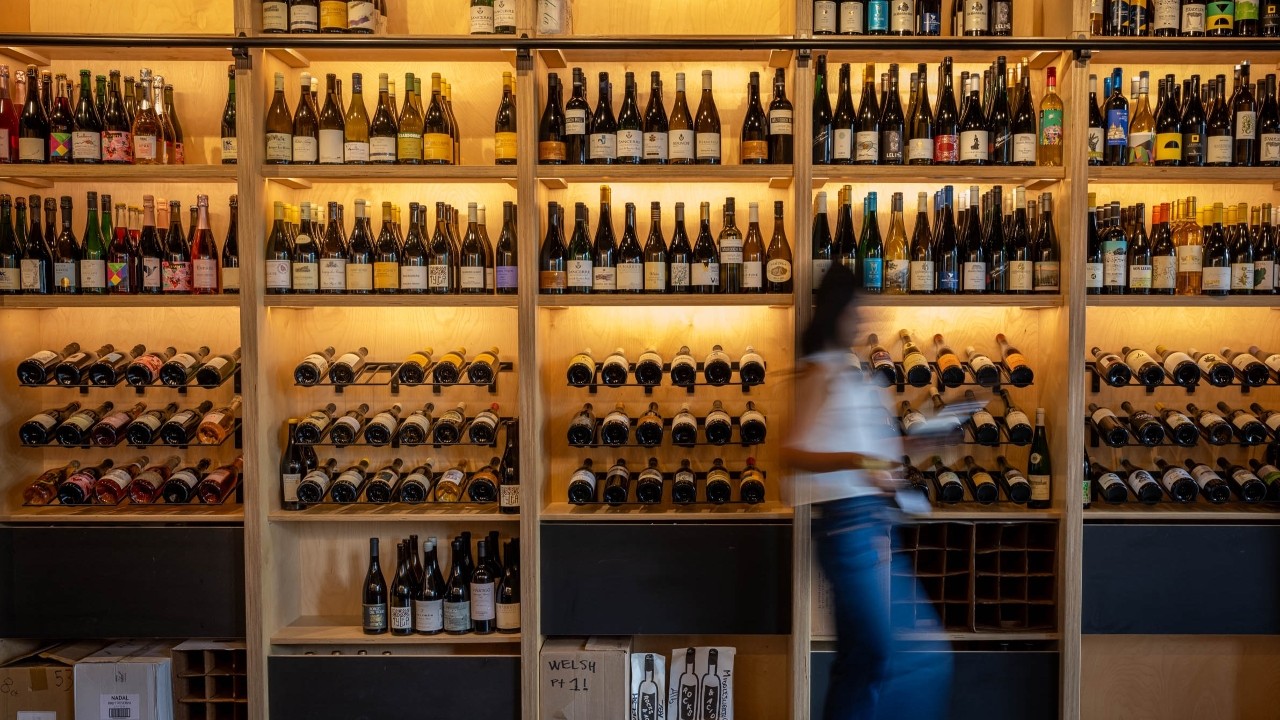 Rocks & Acid Wine Shop