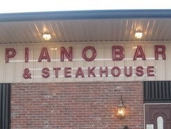 Piano Bar & Steak House