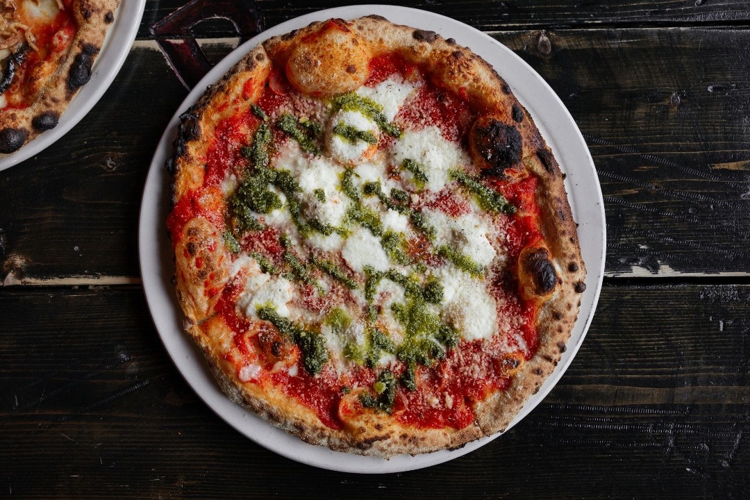 Rustica Pizza Vino