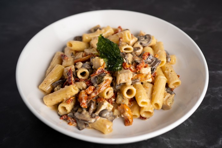 Rigatoni al Funghi