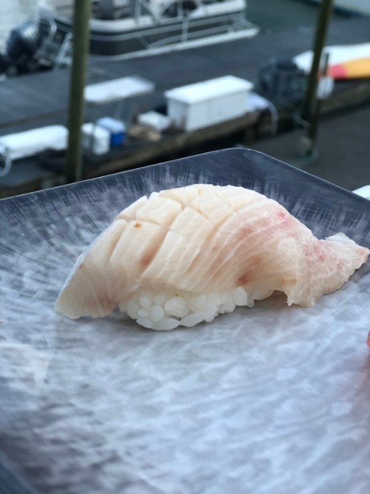 Yellowtail Nigiri (2pc.)