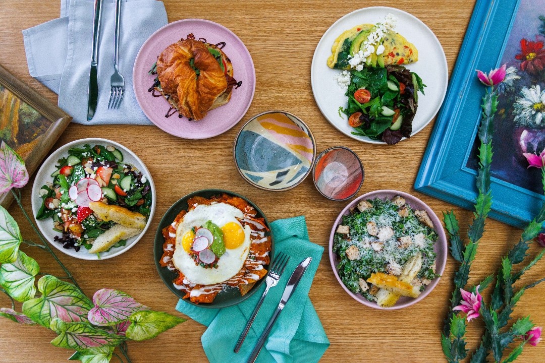 Aura Gardens